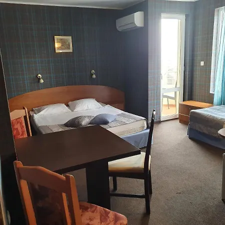 Hotel Family Lazuren Briag Burgas