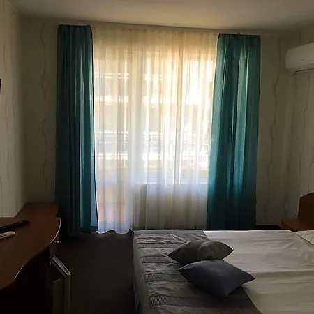 Family Lazuren Briag Hotel Burgas
